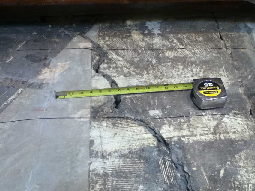 Crack Width